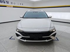 伊兰特 2023款 1.5L CVT LUX尊贵版