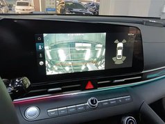 伊兰特 2023款 1.5L CVT LUX尊贵版