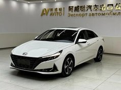 伊兰特 2022款 1.5L CVT LUX尊贵版