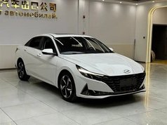 伊兰特 2022款 1.5L CVT LUX尊贵版