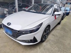 伊兰特 2022款 1.5L CVT LUX尊贵版