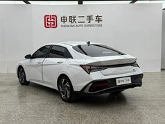 伊兰特 2023款 1.5L CVT LUX尊贵版
