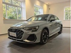 奥迪A3 2025款 A3L Limousine 35TFSI 飞驰尊享型