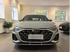 奥迪A3 2025款 A3L Limousine 35TFSI 飞驰尊享型