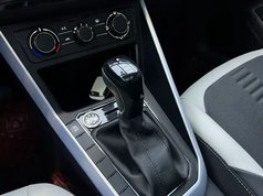 Polo 2021款 Plus 1.5L 自动炫彩科技版