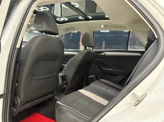 T-ROC探歌 2022款 280TSI DSG两驱精英PLUS