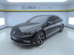 迈腾 2023款 200万辆纪念版 330TSI DSG豪华型
