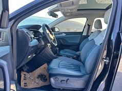 途岳 2023款 300TSI 两驱皎月版