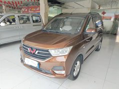 五菱宏光 2021款 1.5L S标准型LAR