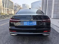 奥迪A6L 2023款 45 TFSI quattro 臻选动感型