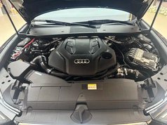 奥迪A6L 2022款 55 TFSI quattro 尊享致雅型