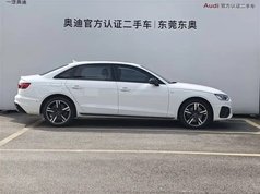 奥迪A4L 2022款 40 TFSI 豪华动感型