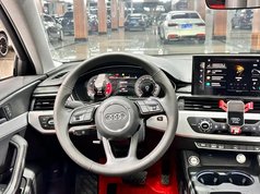 奥迪A4L 2020款 40 TFSI 时尚致雅型