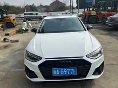 奥迪A4L 2022款 40 TFSI 豪华动感型