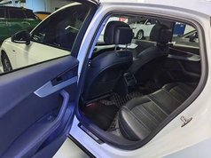 奥迪A4L 2022款 40 TFSI 豪华动感型