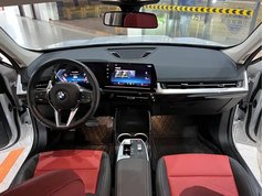 宝马X1 2023款 sDrive20Li X设计套装