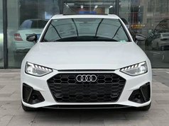 奥迪A4L 2023款 40 TFSI 豪华动感型