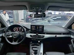 奥迪A4L 2024款 40 TFSI 时尚动感型