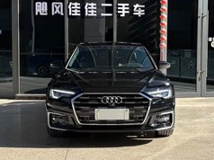 奥迪A6L 2024款 45 TFSI quattro 臻选动感型