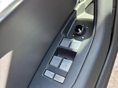 奥迪A6L 2024款 45 TFSI quattro 臻选动感型