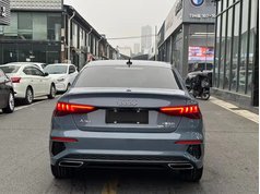 奥迪A3 2022款 A3L Limousine 35 TFSI RS套件燃速型