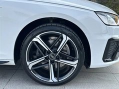 奥迪A4L 2024款 40 TFSI 豪华动感型