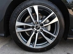 奥迪A6L 2024款 40 TFSI 豪华动感型