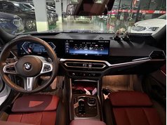 宝马3系 2023款 330i M运动曜夜套装