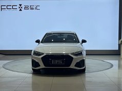 奥迪A4L 2022款 40 TFSI 豪华动感型