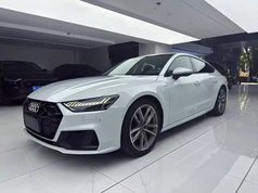 奥迪A7 2024款 45 TFSI 臻选型