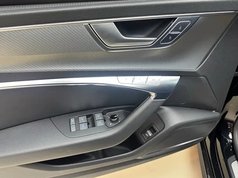 奥迪A7 2025款 45 TFSI 臻选型