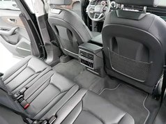 奥迪Q7 2025款 55 TFSI quattro S line运动型