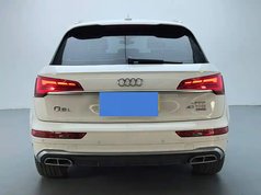 奥迪Q5L 2022款 40T 时尚动感型