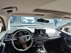 奥迪Q5L 2022款 45T 豪华动感型