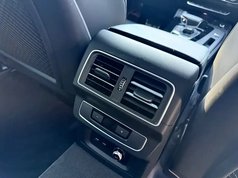 奥迪Q5L 2024款 40 TFSI 豪华动感型