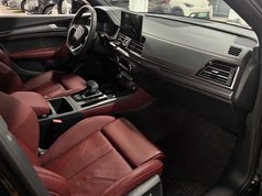 奥迪Q5L 2024款 40 TFSI 豪华动感型