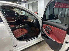 宝马3系 2024款 325i M运动套装