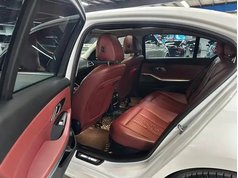 宝马3系 2024款 325i M运动套装