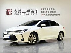 卡罗拉 2023款 1.8L 智能电混双擎 精英版
