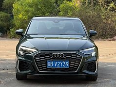 奥迪A3 2023款 A3L Limousine 35 TFSI 豪华运动型