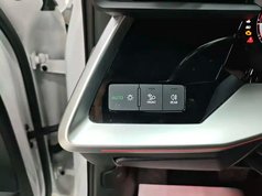 奥迪A3 2022款 A3L Limousine 35 TFSI 时尚运动型