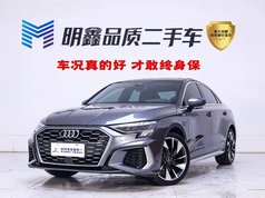 奥迪A3 2024款 A3L Limousine 35 TFSI 时尚运动型