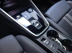 奥迪A3 2024款 A3L Limousine 35 TFSI 时尚运动型