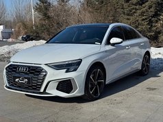 奥迪A3 2022款 A3L Limousine 35 TFSI 时尚运动型