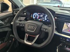 奥迪A3 2026款 A3L Limousine 35TFSI 飞驰尊享型