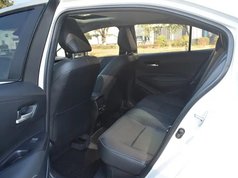 卡罗拉 2024款 1.8L 智能电混双擎 精英版