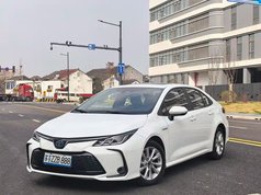 卡罗拉 2023款 1.8L 智能电混双擎 精英版