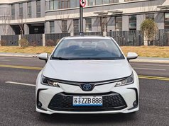 卡罗拉 2023款 1.8L 智能电混双擎 精英版