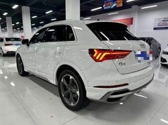 奥迪Q3 2022款 35 TFSI 时尚致雅型