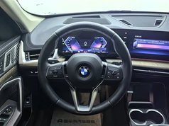 宝马X1 2023款 xDrive25Li X设计套装